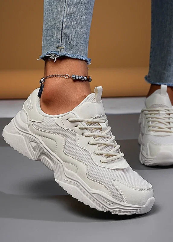 Kelly - Versatile Sporty Sneakers