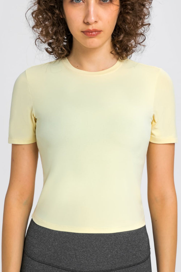 Round Neck Short Sleeve Yoga Tee