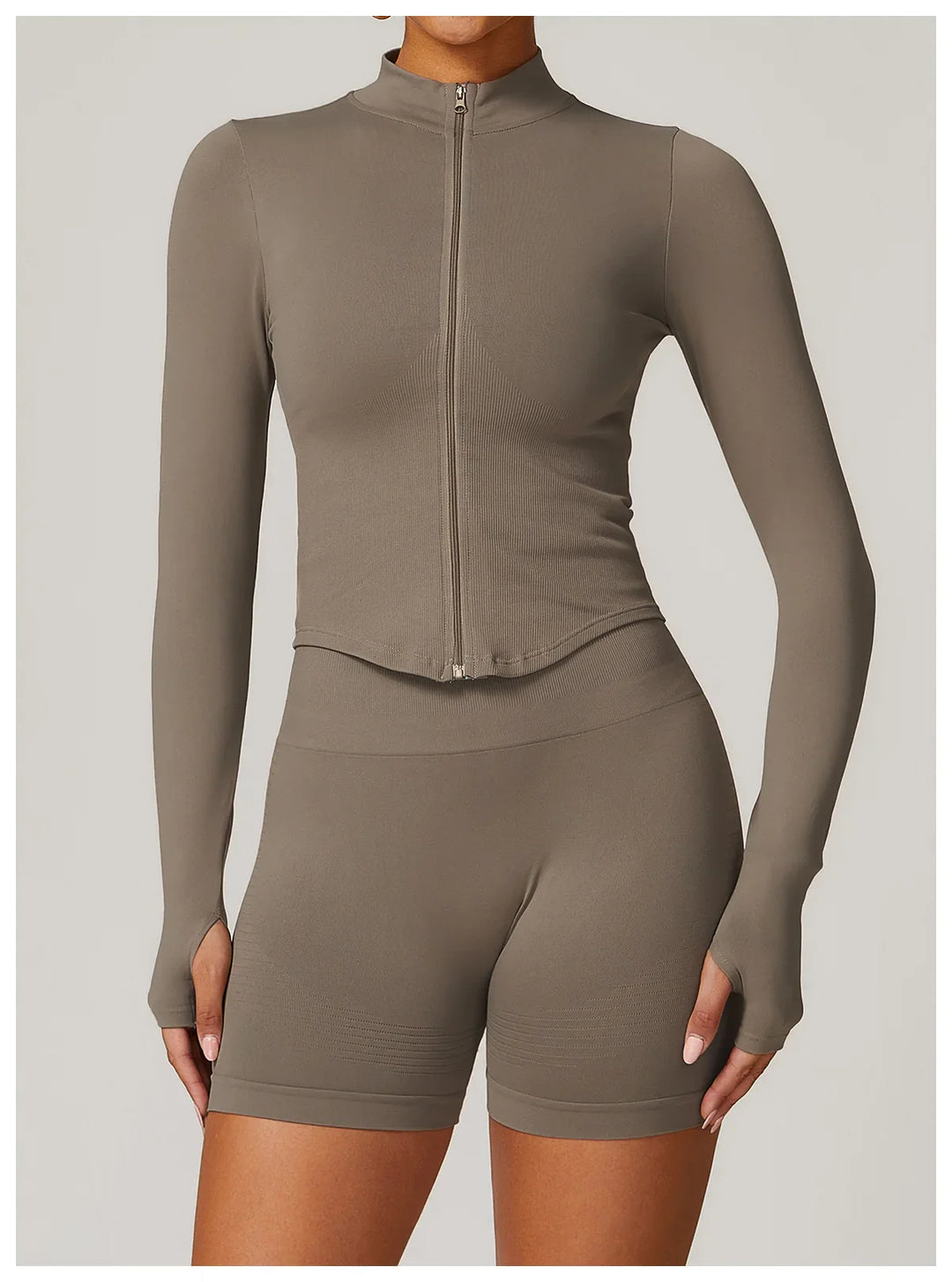 Long Sleeved Seamless Zipper Active Jacket