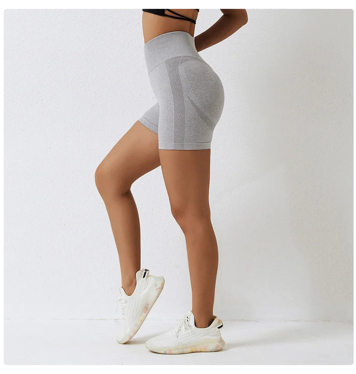 Seamless Peach Hip-Lifting High Waist Shorts