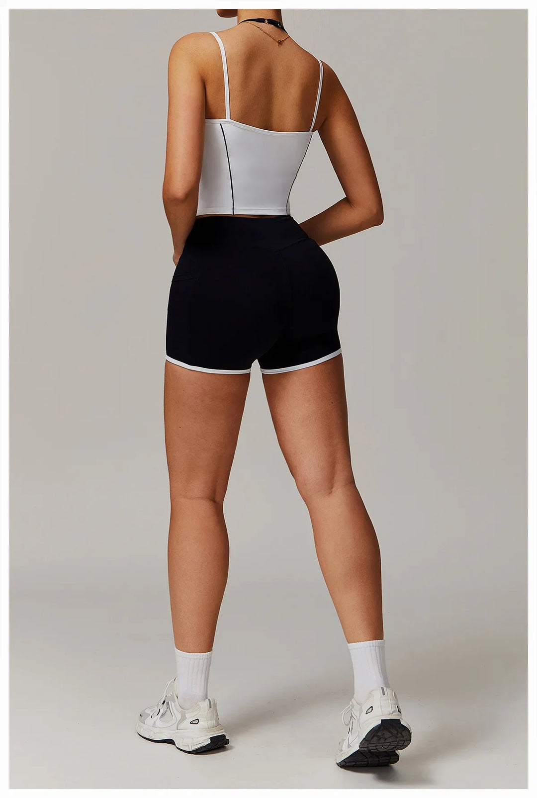 Elastic Yoga Shorts High Waist With pocket